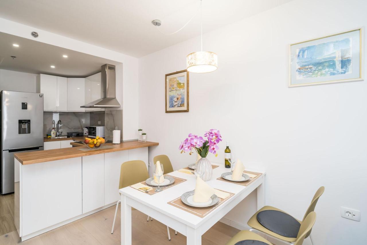 Apartment Nava - New And Spacious Gem - Free Parking Dubrovnik Luaran gambar