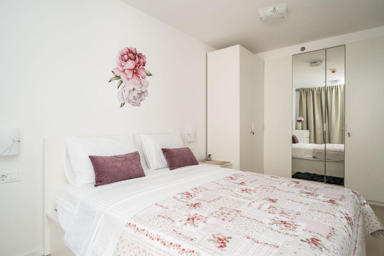 Apartment Nava - New And Spacious Gem - Free Parking Dubrovnik Luaran gambar