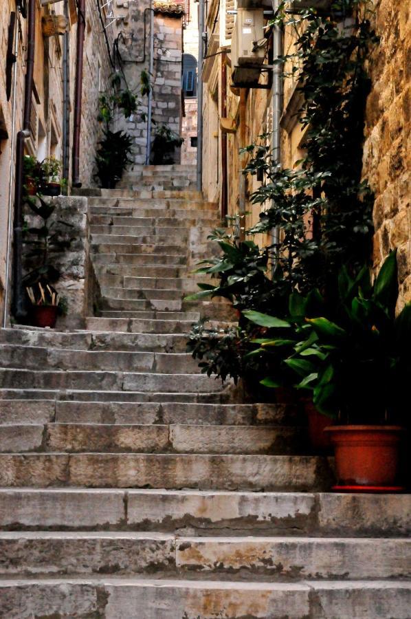 Apartment Nava - New And Spacious Gem - Free Parking Dubrovnik Luaran gambar